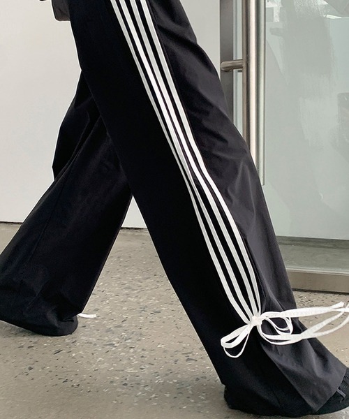 lace switching track pantsロゼミューズパンツ lace switching track pants – BUNNY APARTMENT