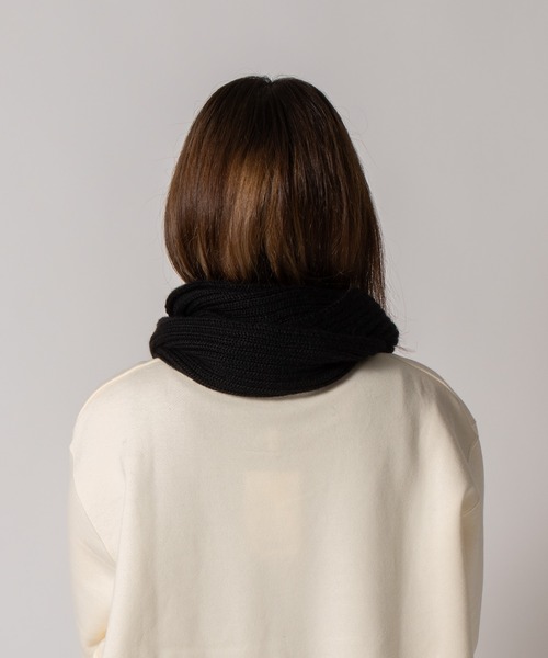 THE INOUE BROTHERS（ザイノウエブラザーズ）の「【別注】THE INOUE BROTHERS Snood Baby Alpaca TIB23-AL1121FG（ストール/ショール・メンズ・ブラック・ONE SIZE）」の17枚目の写真