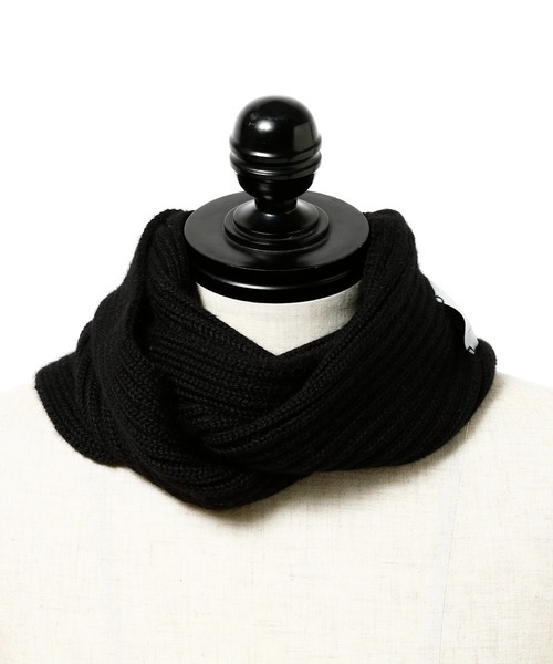 THE INOUE BROTHERS（ザイノウエブラザーズ）の「【別注】THE INOUE BROTHERS Snood Baby Alpaca TIB23-AL1121FG（ストール/ショール・メンズ・ブラック・ONE SIZE）」の4枚目の写真