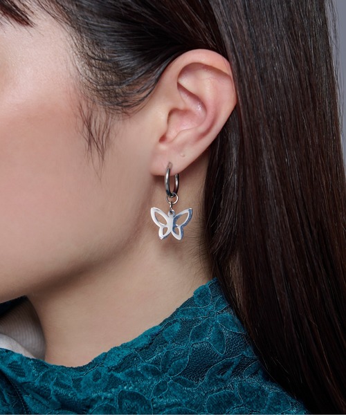 Ellno Loset（エルノロゼット）の「バタフライイヤリング/片耳（イヤリング・メンズ・シルバー・FREE）」の2枚目の写真