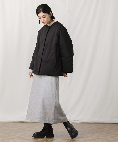 Gready Brilliant（グレディブリリアン）の「マフラードルマンダウンジャケット（ダウンジャケット/コート・レディース・ブラック/アイボリー・38）」の17枚目の写真