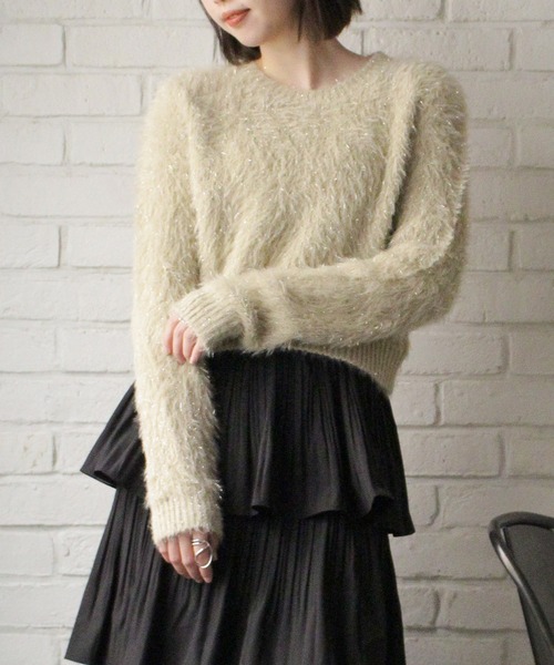 SpRay（スプレイ）の「スパークラメクロップドニット（ニット/セーター・レディース・ボルドー/ブラウン/アイボリー/ブラック/ライトベージュ・FREE）」の4枚目の写真