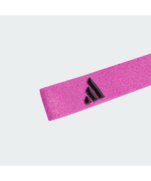 adidas（アディダス）の「《adidas》3Pヘッドバンド（スポーツグッズ・メンズ・グリーン系その他/ピンク系その他/ブラック×ホワイト・M）」の4枚目の写真