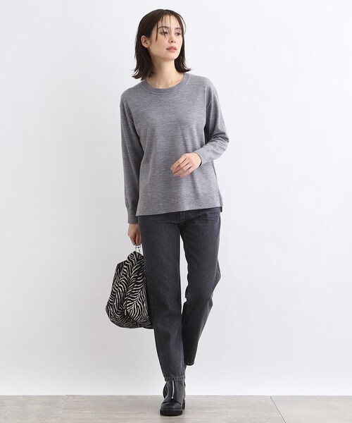 INDIVI(インディヴィ)の「◆【日本製/ウール混/洗える】オーバーサイズニット(ニット/セーター・レディース・ライトベージュ/ブラック/グレー系4/ダークグリーン/ブルー/レッド系1・38/05/34/13/15 )」の13枚目の写真