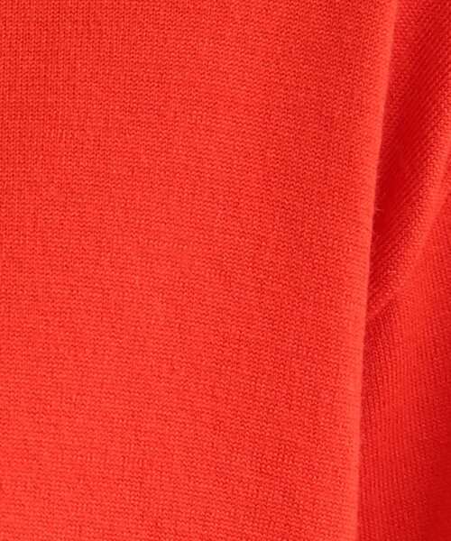 INDIVI(インディヴィ)の「◆【日本製/ウール混/洗える】オーバーサイズニット(ニット/セーター・レディース・ライトベージュ/ブラック/グレー系4/ダークグリーン/ブルー/レッド系1・38/05/34/13/15 )」の20枚目の写真