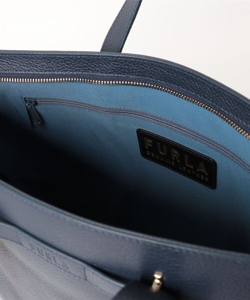 FURLA(フルラ)の「FURLA GIOVE L TOTE(トートバッグ・レディース・ネイビー・ONE SIZE)」の3枚目の写真
