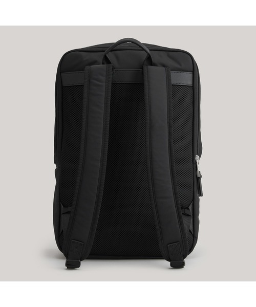 TOMMY HILFIGER（トミーヒルフィガー）の「【OCEANS掲載】スクエアバックパック（バックパック/リュック・メンズ・ブラック・FREE）」の7枚目の写真