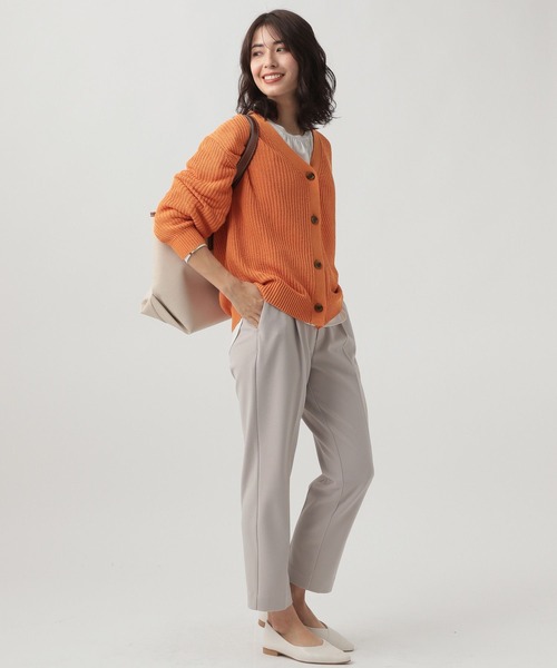 Elura(エルーラ)の「抜け感リネンライクカーディガン(カーディガン/ボレロ・レディース・オフホワイト/オレンジ系その他3/グレイッシュベージュ・FREE)」の11枚目の写真