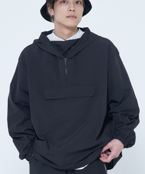 ROUGH TRADE（ラフトレード）の「ナイロンワッシャー アノラックパーカー(M1)（その他アウター・メンズ・ブラック/カーキ/ホワイト・MEDIUM/LARGE/X-LARGE）」の2枚目の写真