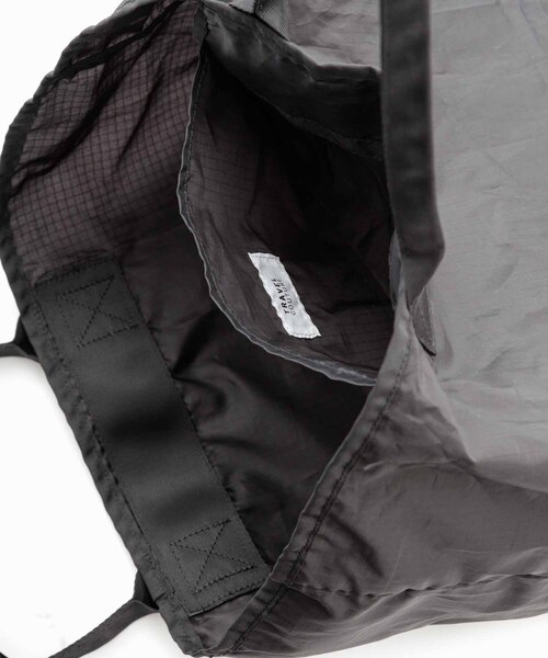 ADAM ET ROPE'（アダムエロペ）の「【TRAVEL COUTURE】RIP Packable Tote Bag（トートバッグ・メンズ・ブラック・FREE）」の6枚目の写真