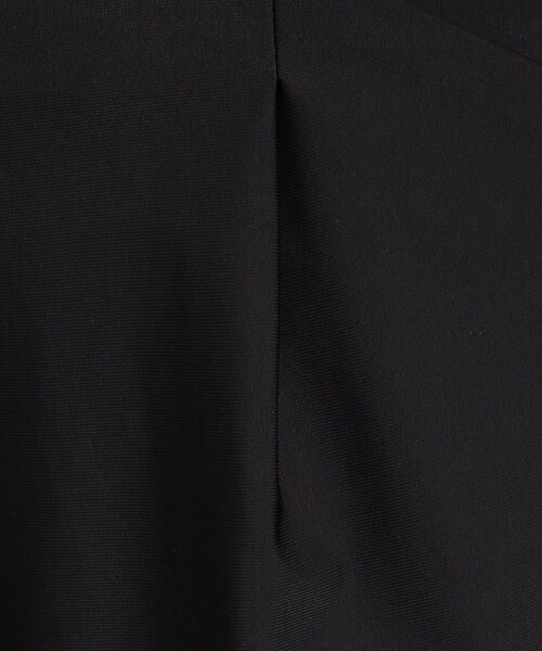 adabat(アダバット)の「◆【UVカット/接触冷感】タック付き ゆったりシルエット ショートパンツ(その他パンツ・レディース・ブラック・40/38/42/36)」の5枚目の写真