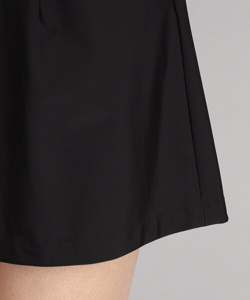 adabat(アダバット)の「◆【UVカット/接触冷感】タック付き ゆったりシルエット ショートパンツ(その他パンツ・レディース・ブラック・40/38/42/36)」の13枚目の写真