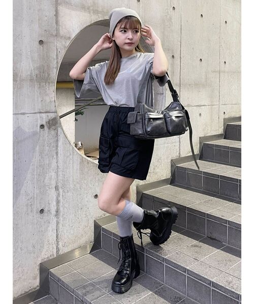 MURUA(ムルーア)の「ナイロンカーゴショートパンツ(カーゴパンツ・レディース・ブラック/カーキ・FREE)」の10枚目の写真