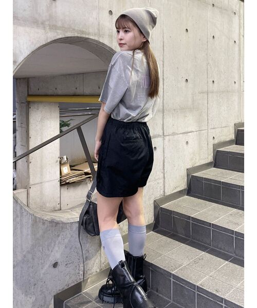 MURUA(ムルーア)の「ナイロンカーゴショートパンツ(カーゴパンツ・レディース・ブラック/カーキ・FREE)」の11枚目の写真