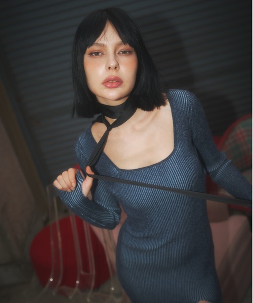 BLONDEY（ブロンディ）の「スクエアリブニットロングワンピース（ワンピース・レディース・レッド/カーキ/ブラック/ネイビー・FREE）」の18枚目の写真