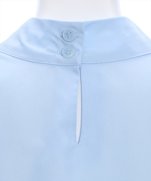 clear（クリア）の「スタンドカラーチュール切替半袖ブラウス[オフィスカジュアル 着回し抜群 大人]≪再入荷≫（シャツ/ブラウス・レディース・サックスブルー/ブラック/オフホワイト・F）」の10枚目の写真