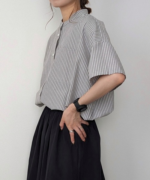 junoah（ジュノア）の「半袖バンドカラーストライプオーバーシャツ（シャツ/ブラウス・レディース・グレー/ブルー/ピンク/レッド・X-LARGE/LARGE/MEDIUM/SMALL）」の13枚目の写真