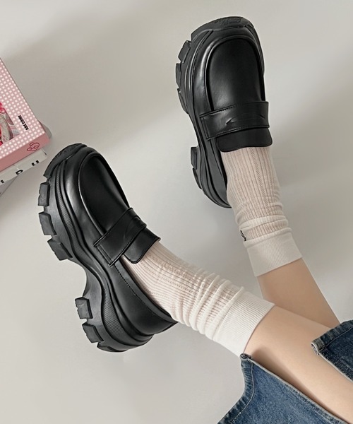 Shoes in Closet（シューズインクローゼット）の「厚底 スニーカーソール コインローファー 2440（ローファー・レディース・ブラック系/ブラック・M/S/LL/L）」の9枚目の写真
