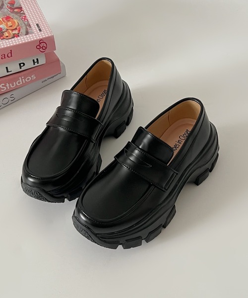 Shoes in Closet（シューズインクローゼット）の「厚底 スニーカーソール コインローファー 2440（ローファー・レディース・ブラック系/ブラック・M/S/LL/L）」の19枚目の写真