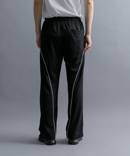 SENSE OF PLACE by URBAN RESEARCH（センスオブプレイスバイアーバンリサーチ）の「『別注』SHUHEI KOKI×SENSE OF PLACE　トラックパンツ（その他パンツ・メンズ・ブラック/ネイビー/ライトブルー・MEDIUM/LARGE）」の15枚目の写真