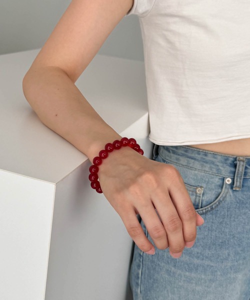 CANAL JEAN（キャナルジーン）の「diggity　ビーズブレスレット（ブレスレット・レディース・ネイビー/レッド/ブラック/クリア・ONE SIZE）」の3枚目の写真
