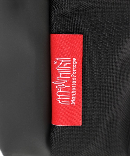 Manhattan Portage(マンハッタンポーテージ)の「Jogger Bag Dulon(ショルダーバッグ・メンズ・ブラック/ライトグレー・X-SMALL)」の12枚目の写真
