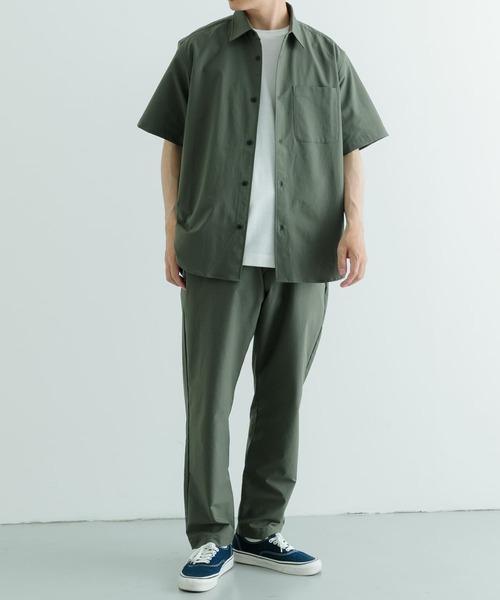 ITEMS URBANRESEARCH（アイテムズ アーバンリサーチ）の「二重織 半袖シャツ+パンツ 2セット（セットアップ・メンズ・ブラック/カーキ・MEDIUM/LARGE）」の18枚目の写真