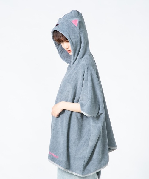 JEANS MATE（ジーンズメイト）の「【Hi Hey Hoooo/ハイヘイホー】なりきりアニマルポンチョ（ポンチョ・レディース・クリアブルー/チャコールグレー/オフホワイト・FREE）」の9枚目の写真
