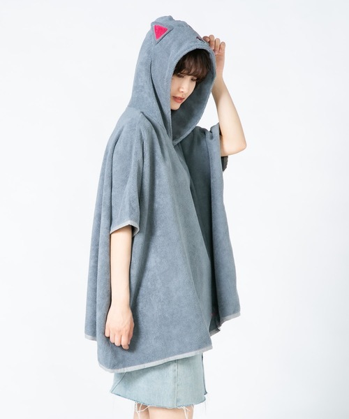 JEANS MATE（ジーンズメイト）の「【Hi Hey Hoooo/ハイヘイホー】なりきりアニマルポンチョ（ポンチョ・レディース・クリアブルー/チャコールグレー/オフホワイト・FREE）」の11枚目の写真