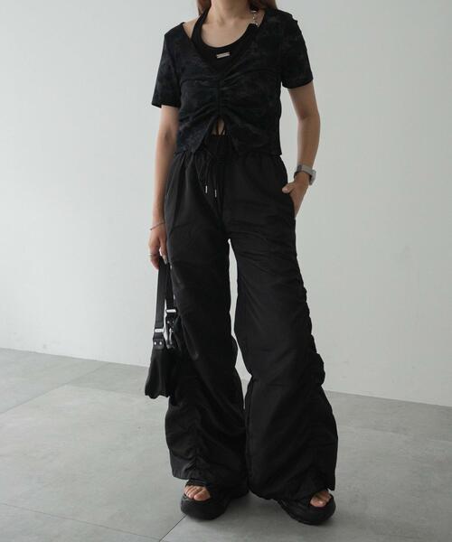 dispark(ディスパーク)の「DISPARK/ギャザーデザインナイロンパンツ(カーゴパンツ・レディース・ブラック・FREE)」の12枚目の写真