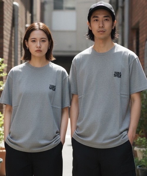 THRASHER(スラッシャー)の「ANTI LOGO emb S/S T-SHIRTS/スラッシャーボックスシルエットワンポイント刺繍ブランドロゴ半袖Tシャツ(Tシャツ/カットソー・メンズ・グレー/ネイビー/ブラック×グレー/ホワイト×ブラック・LARGE/MEDIUM/XX-LARGE/X-LARGE)」の3枚目の写真