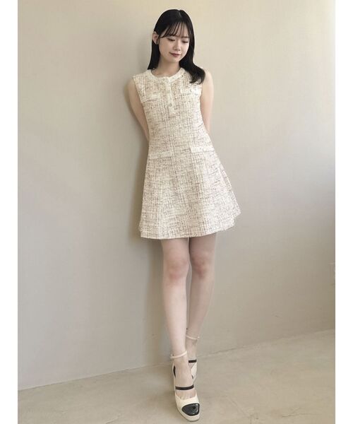 dazzlin（ダズリン）の「ラメツイードフレアミニワンピース（ワンピース・レディース・ベージュ/パープル・SMALL/MEDIUM）」の6枚目の写真