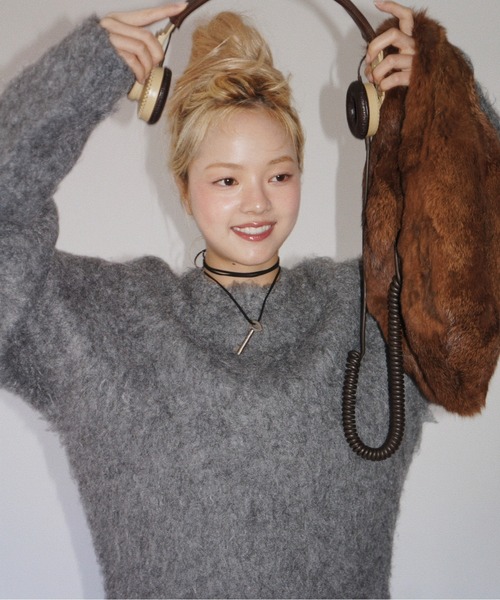 musubore(ムスボレ)の「lose sleeve brushed shaggy NT / ルーズスリーブシャギーニット(ニット/セーター・レディース・ピンク/ネイビー/その他/グレー・FREE)」の5枚目の写真