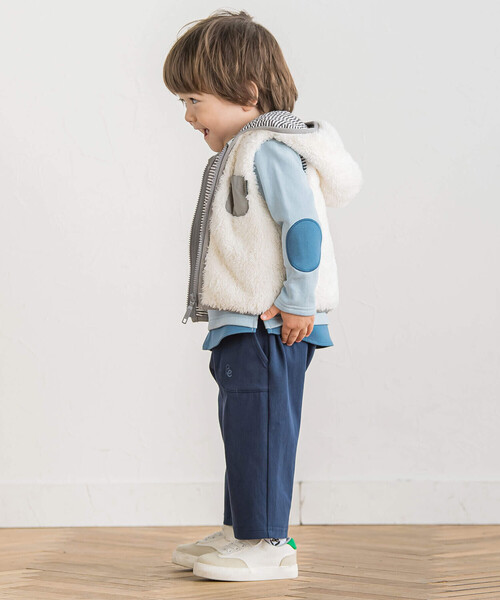 BeBe(ベベ)の「シープボアフード付きジップベスト(80~90cm)(ベスト・キッズ・ブルー/オフホワイト・FREE)」の5枚目の写真