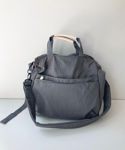 EARTH MADE（アースメイド）の「10POCKET INSIDE PRINT 2WAY TOTE（ボストンバッグ・レディース・ブラック/カーキ/ブルー/ダークグレー/サンドベージュ/ライトベージュ/ライトグレー/ダークブルー/ライトパープル/ブラウン/ダークネイビー/キャメル・FREE）」の13枚目の写真