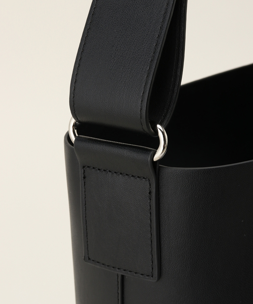 ＆MyuQ（アンドミューク）の「【&MyuQ/アンドミューク】バケットトートバッグ（トートバッグ・レディース・ブラック・FREE）」の6枚目の写真