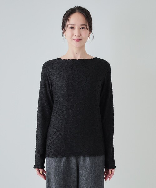 Cutie Blonde(キューティーブロンド)の「レイヤードコーデに 程よいシアー感 花柄メロウトップス(Tシャツ/カットソー・レディース・アイボリー/ブラック/ベビーピンク・02/03/04)」の16枚目の写真