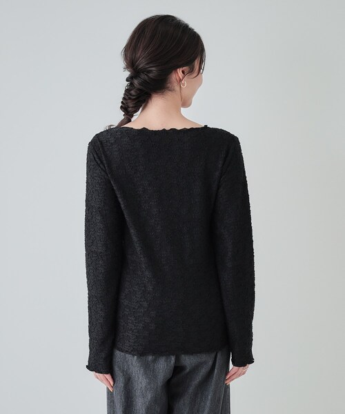 Cutie Blonde(キューティーブロンド)の「レイヤードコーデに 程よいシアー感 花柄メロウトップス(Tシャツ/カットソー・レディース・アイボリー/ブラック/ベビーピンク・02/03/04)」の18枚目の写真