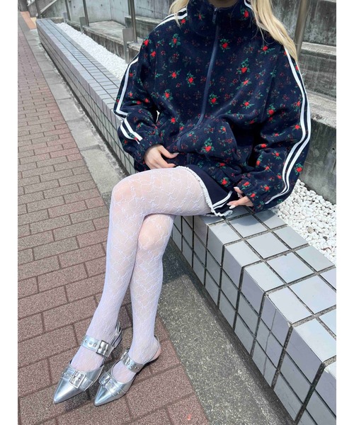 WC(ダブル シー)の「リトルフラワー2ラインフリースジャケット(ブルゾン・レディース・ブラウン/ネイビー・FREE)」の14枚目の写真