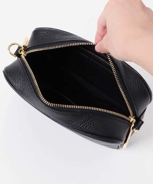 VIOLAd'ORO（ヴィオラドーロ）の「VIOLAd’ORO　ADRIA V-1483（ショルダーバッグ・レディース・ブラック・ONE）」の7枚目の写真