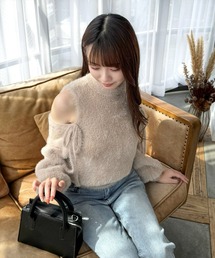 clear | 肩アキリボンフェザーニットトップス [あざと可愛い 肌見せ スタイルアップ]≪2022AW新作≫(ニット/セーター)