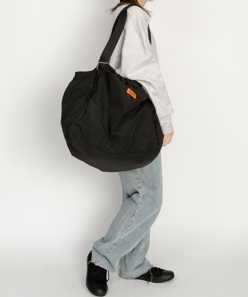 UNIVERSAL OVERALL(ユニバーサルオーバーオール)の「SHINGEN BUDOU BAG (L) / 信玄武道バッグ(ショルダーバッグ・レディース・ブラック・FREE)」の16枚目の写真