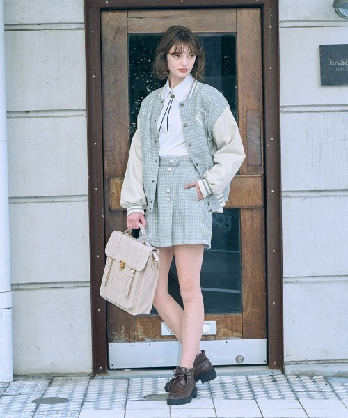 F i.n.t（フィント）の「【セットアップ対応】釦使いファンシーツイードスカパン/fint（その他パンツ・レディース・ライトブルー/ネイビー・FREE）」の3枚目の写真