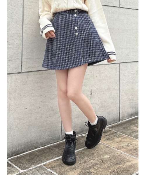 F i.n.t（フィント）の「【セットアップ対応】釦使いファンシーツイードスカパン/fint（その他パンツ・レディース・ライトブルー/ネイビー・FREE）」の6枚目の写真