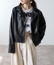 フェイクレザーショート丈ブルゾン