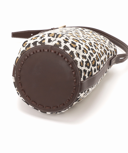 FRAMeWORK（フレームワーク）の「A VACATION/アヴァケーション 別注