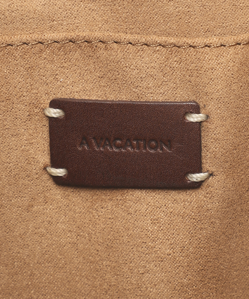 FRAMeWORK（フレームワーク）の「A VACATION/アヴァケーション 別注