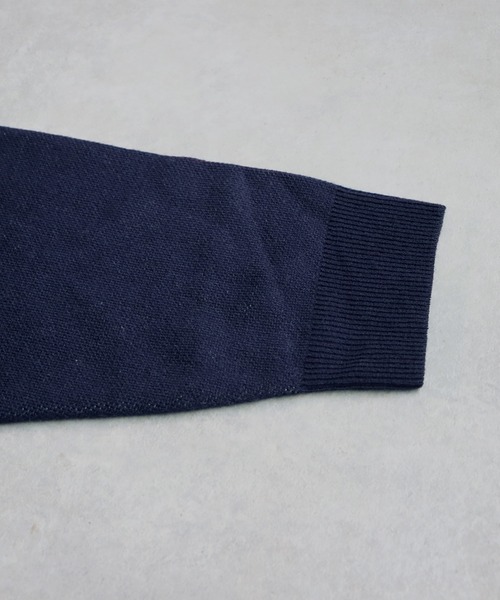 antiqua(アンティカ)の「YALE カレッジロゴニット(ニット/セーター・レディース・ネイビー/ブラック/グレー・ONESIZE)」の11枚目の写真