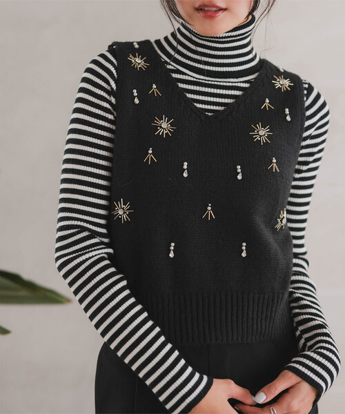 KOBE LETTUCE（コウベレタス）の「ビジューニットベスト（ベスト・レディース・レンガ/グレー/ブラック/アイボリー・M）」の16枚目の写真