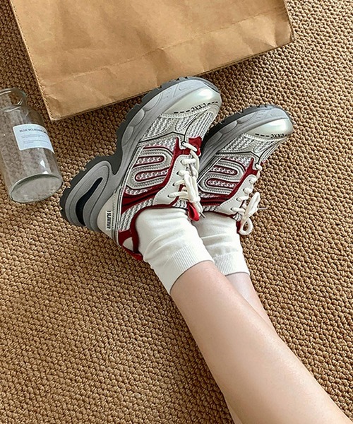 MEMECLE（メメクル）の「【 MEMECLE / メメクル 】シルバーメッシュ 厚底 カジュアルスニーカー（スニーカー・レディース・レッド/シルバー・L/M/S）」の19枚目の写真